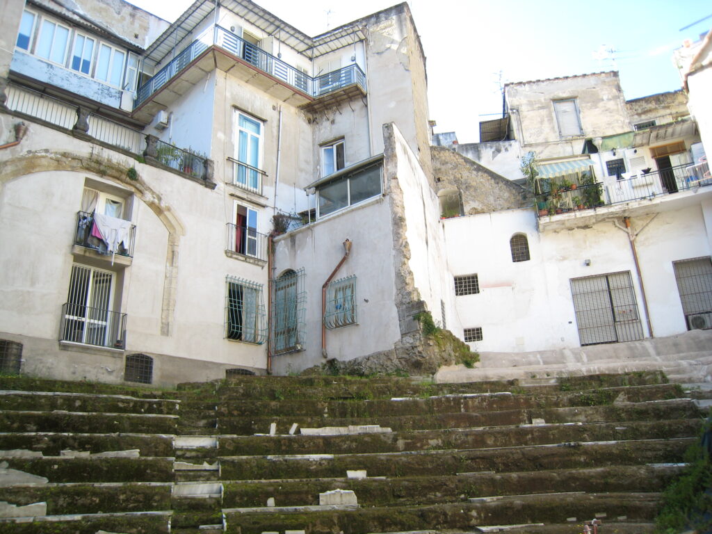 Napoli, teatro romano